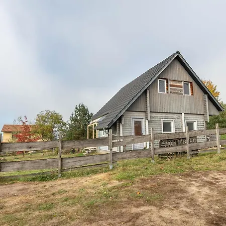 Holzhaus Am Waldrand Dom wakacyjny *
