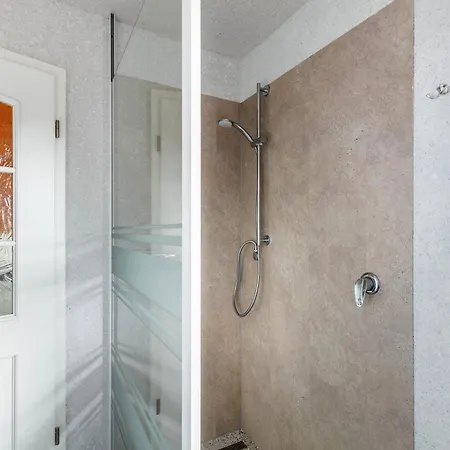 Дом отдыха Holzhaus Am Waldrand Niederfinow