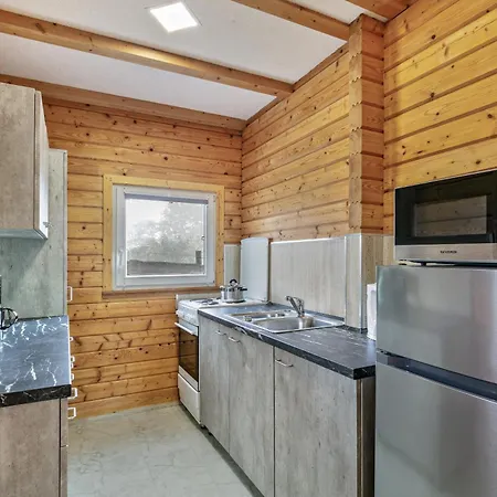 Holzhaus Am Waldrand Niederfinow