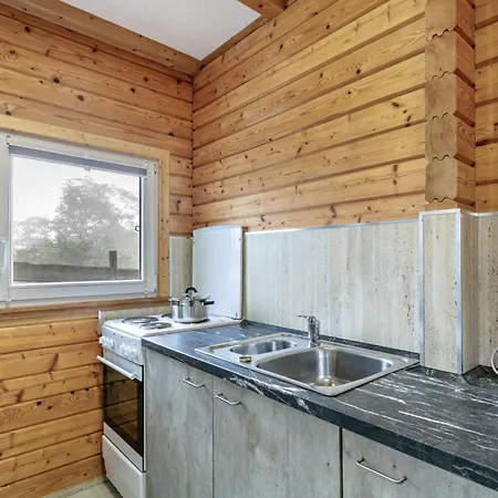 Holzhaus Am Waldrand