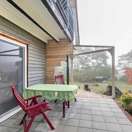 Feriehus Holzhaus Am Waldrand