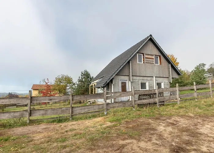 Holzhaus Am Waldrand Casa de Férias *