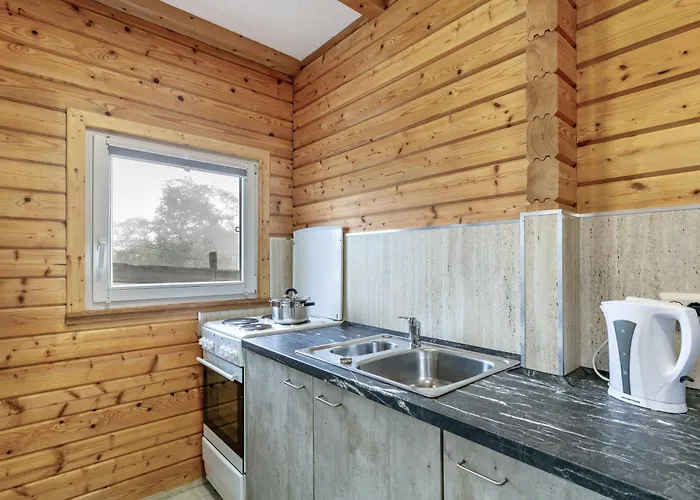 Holzhaus Am Waldrand